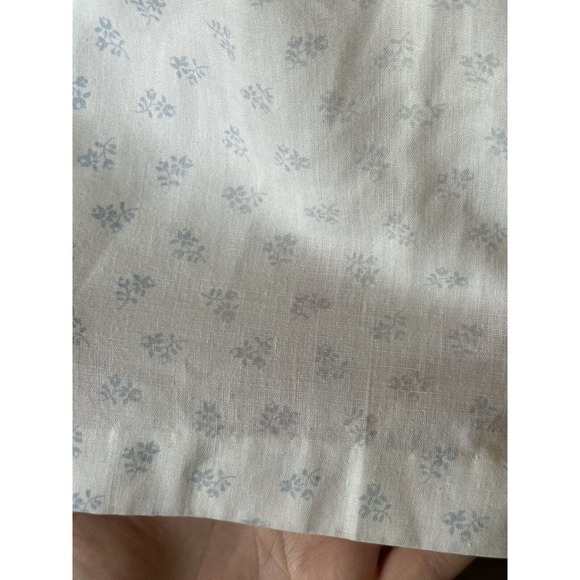 Vintage Rrrruss Blue White Floral Button Up Top Cottagecore Grannycore READ - Picture 11 of 13